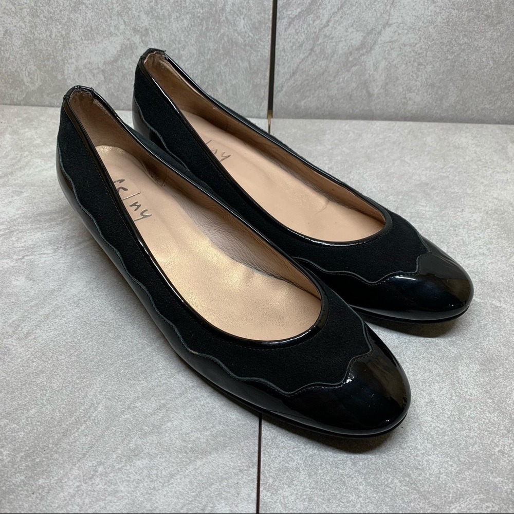 fs/ny black suede patent scallop cap toe wedge 11